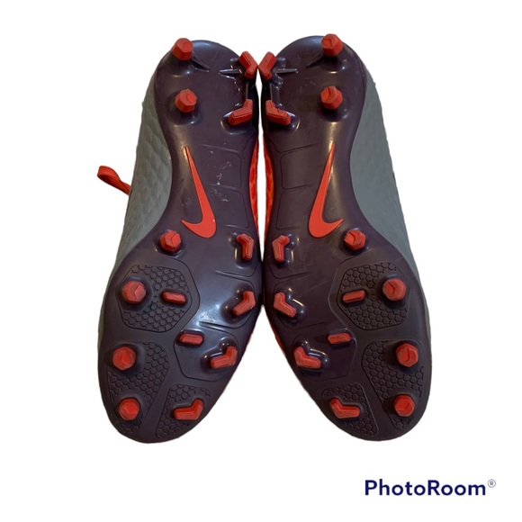 Nike Hypervenom Soccer Cleats (Women’s-8) - Picture 3 of 5